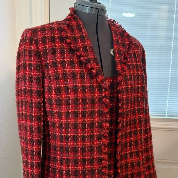 Kasper Red and Black Textured Dress with Matching Jacket - Picture 4 of 5